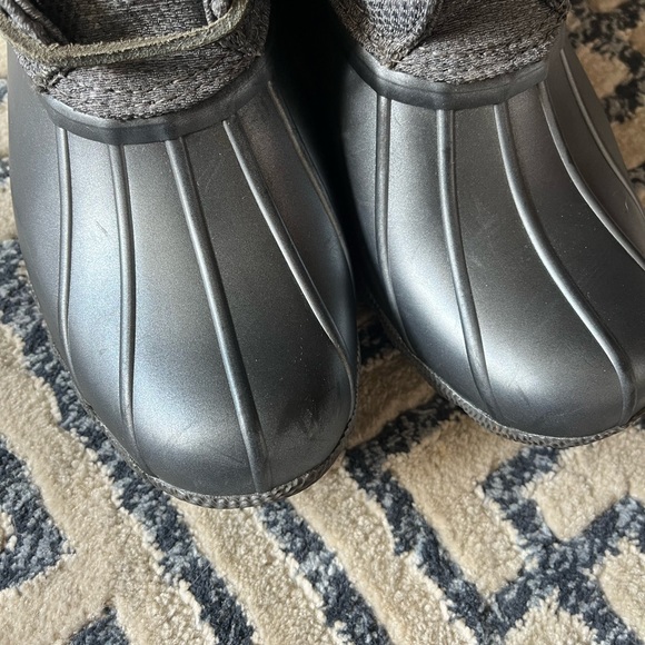 Sperry boots, silver/gray - Picture 7 of 7